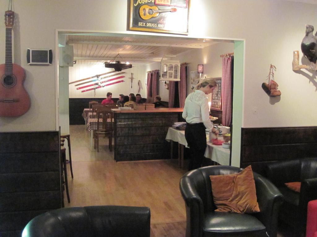 Lima Skiers Inn מראה חיצוני תמונה